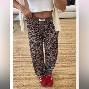HANDOVER EX-BOYFRIEND® NICOLAS CAGE
Leopard Print Boxer Pants